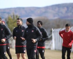 Sivasspor Kasımpaşa maçının hazırlıklarına başladı – Son dakika Sivasspor haberleri